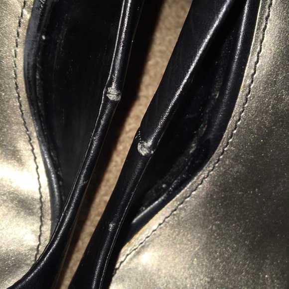 Black spike heels size 6 1/2 FERGALICIOUS BYFERGIE - Picture 4 of 5